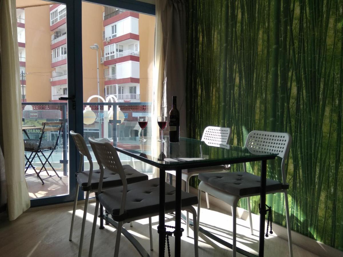 Apartamento Pepita Alay Бенальмадена Номер фото
